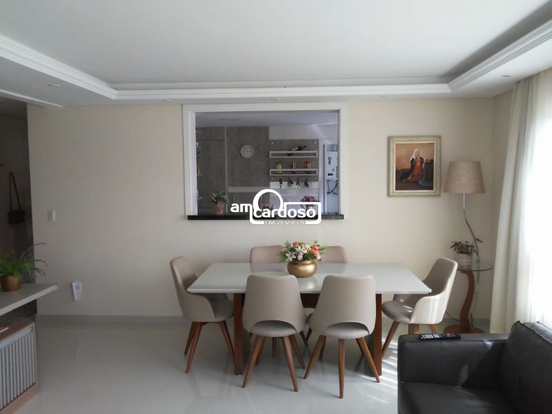 Apartamento com 3 quartos, 2 banheiros e 100m² à venda no bairro Cristo Redentor, Porto Alegre