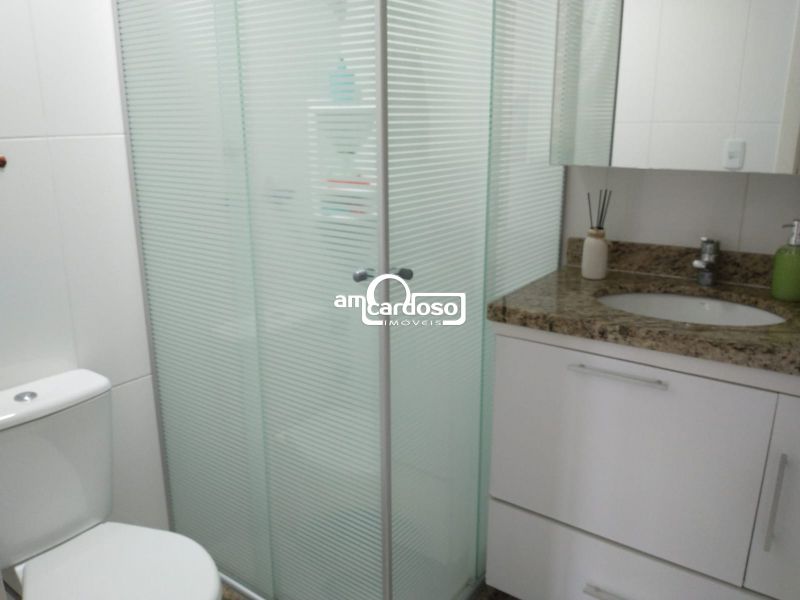 Apartamento com 3 quartos, 2 banheiros e 100m² à venda no bairro Cristo Redentor, Porto Alegre
