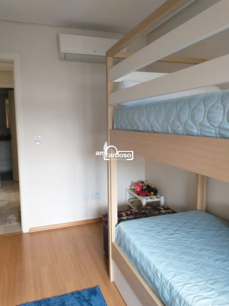 Apartamento com 3 quartos, 2 banheiros e 100m² à venda no bairro Cristo Redentor, Porto Alegre
