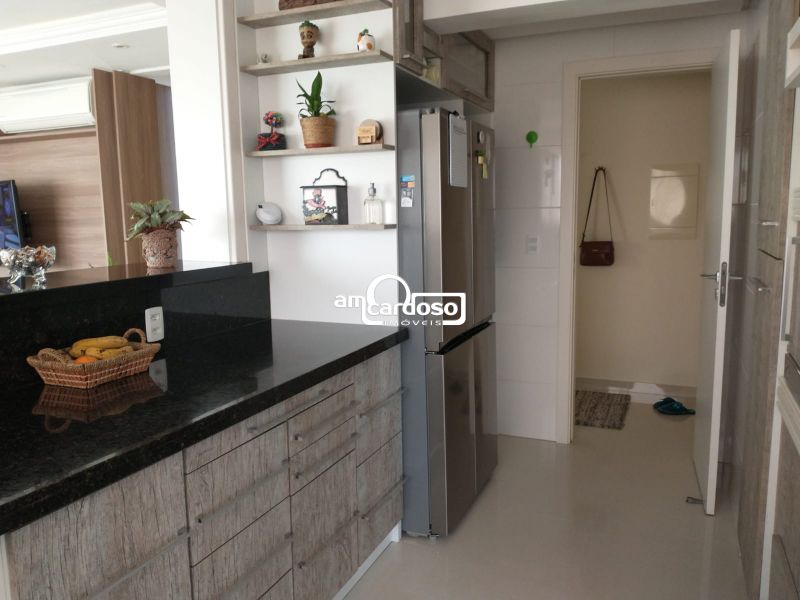 Apartamento com 3 quartos, 2 banheiros e 100m² à venda no bairro Cristo Redentor, Porto Alegre