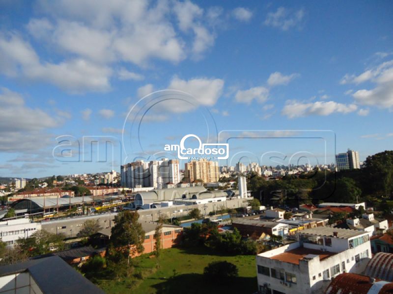 Cobertura com 3 quartos, 3 banheiros e 216m² à venda no bairro Sao Sebastiao, Porto Alegre