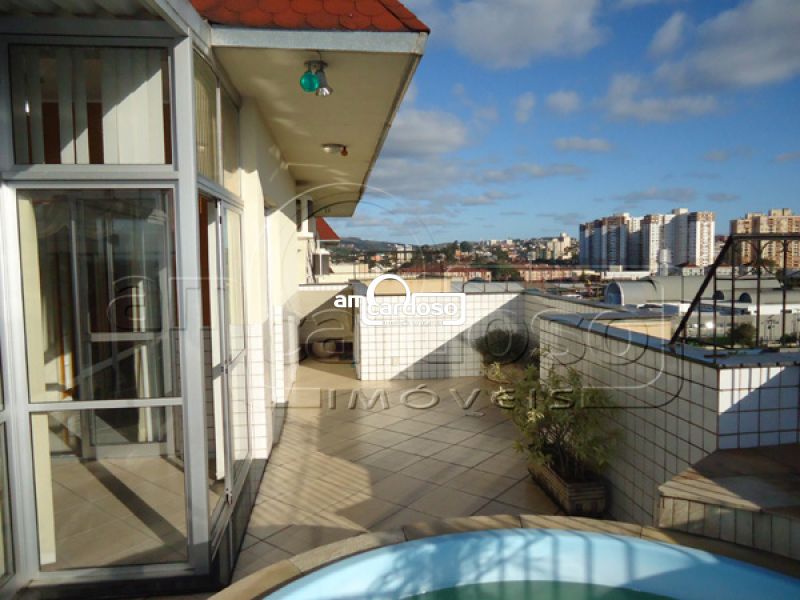 Cobertura com 3 quartos, 3 banheiros e 216m² à venda no bairro Sao Sebastiao, Porto Alegre