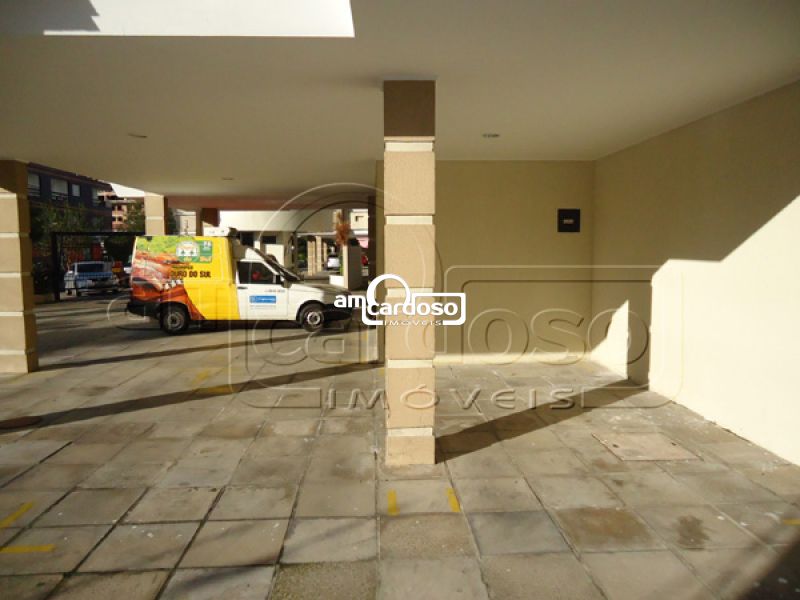 Cobertura com 3 quartos, 3 banheiros e 216m² à venda no bairro Sao Sebastiao, Porto Alegre