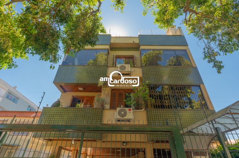 Apartamento com 3 quartos, 2 banheiros e 228m² à venda no bairro Cristo Redentor, Porto Alegre