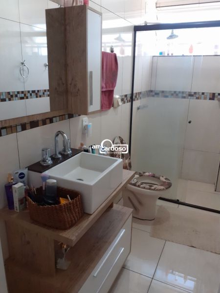 Apartamento com 2 quartos, 2 banheiros e 71m² à venda no bairro Cristo Redentor, Porto Alegre