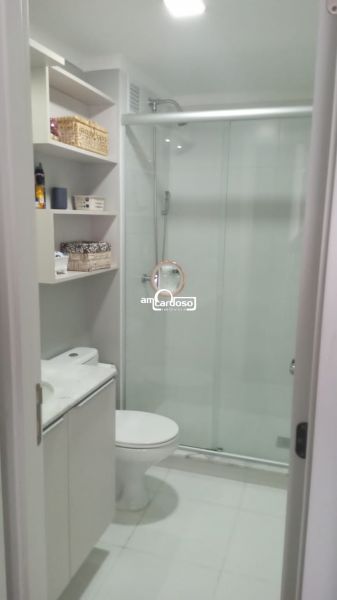 Apartamento com 2 quartos, 2 banheiros e 66m² à venda no bairro Sao Sebastiao, Porto Alegre