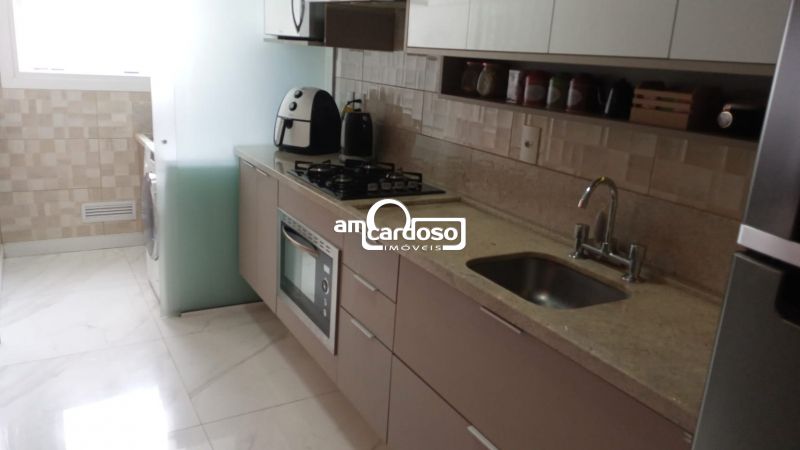 Apartamento com 2 quartos, 2 banheiros e 66m² à venda no bairro Sao Sebastiao, Porto Alegre