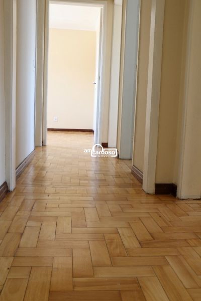 Apartamento com 3 quartos, 2 banheiros e 99m² à venda no bairro Cristo Redentor, Porto Alegre