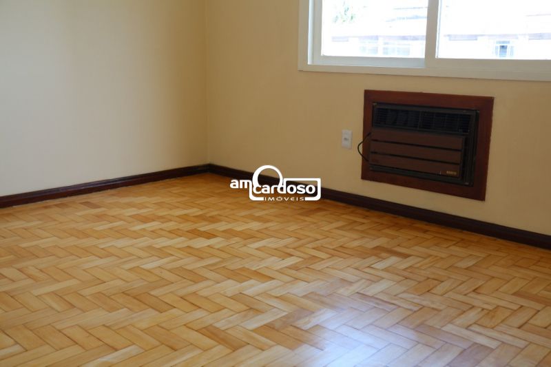 Apartamento com 3 quartos, 2 banheiros e 99m² à venda no bairro Cristo Redentor, Porto Alegre