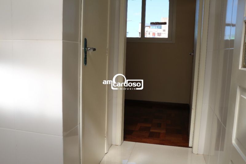 Apartamento com 3 quartos, 2 banheiros e 99m² à venda no bairro Cristo Redentor, Porto Alegre