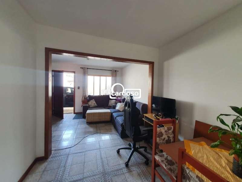 Casa com 2 quartos, 2 banheiros e 82m² à venda no bairro Alto Petrópolis, Porto Alegre