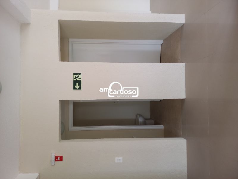 Apartamento com 4 quartos, 5 banheiros e 188m² à venda no bairro Jardim Sao Pedro, Porto Alegre