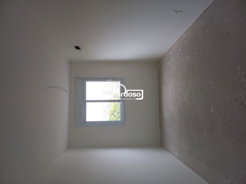 Apartamento com 4 quartos, 5 banheiros e 188m² à venda no bairro Jardim Sao Pedro, Porto Alegre