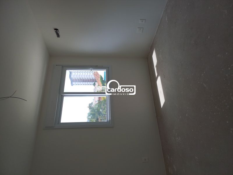 Apartamento com 4 quartos, 5 banheiros e 188m² à venda no bairro Jardim Sao Pedro, Porto Alegre