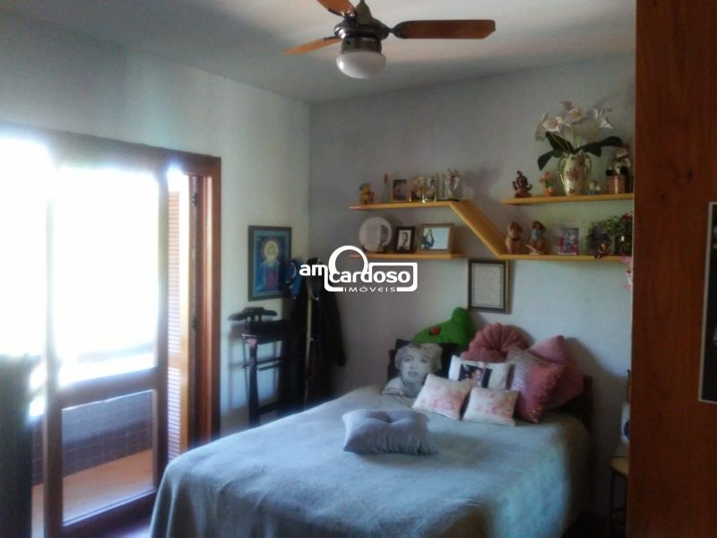 Casa com 3 quartos, 3 banheiros e 212m² à venda no bairro Jardim Floresta, Porto Alegre