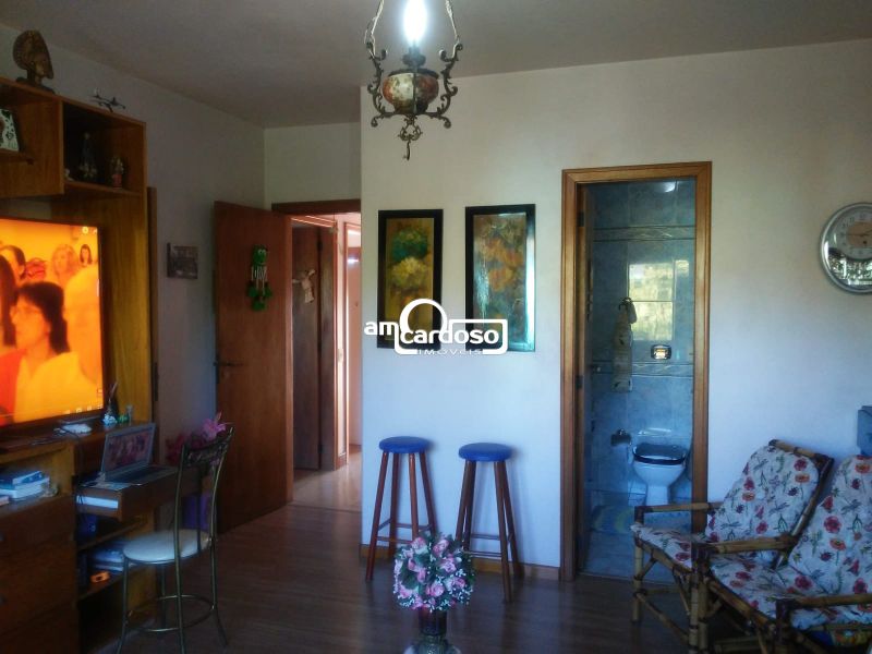 Casa com 3 quartos, 3 banheiros e 212m² à venda no bairro Jardim Floresta, Porto Alegre