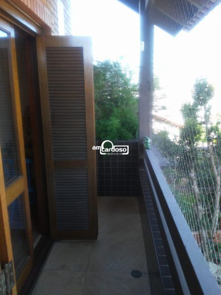 Casa com 3 quartos, 3 banheiros e 212m² à venda no bairro Jardim Floresta, Porto Alegre