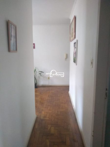 Apartamento com 2 quartos, 1 banheiro e 65m² à venda no bairro Sao Sebastiao, Porto Alegre