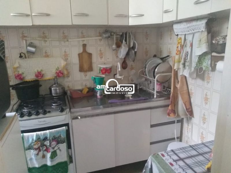 Apartamento com 2 quartos, 1 banheiro e 65m² à venda no bairro Sao Sebastiao, Porto Alegre