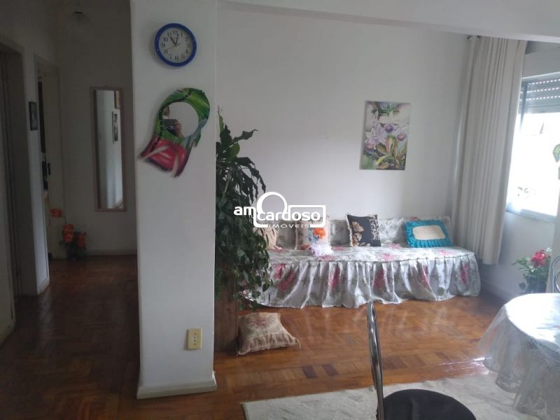 Apartamento com 2 quartos, 1 banheiro e 65m² à venda no bairro Sao Sebastiao, Porto Alegre