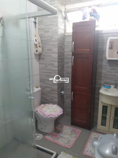Apartamento com 2 quartos, 1 banheiro e 65m² à venda no bairro Sao Sebastiao, Porto Alegre