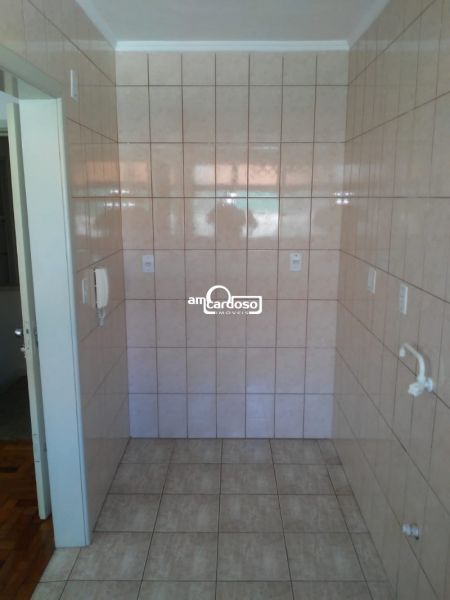 Kit / JK com 1 quarto, 1 banheiro e 32m² à venda no bairro Jardim Ipiranga, Porto Alegre