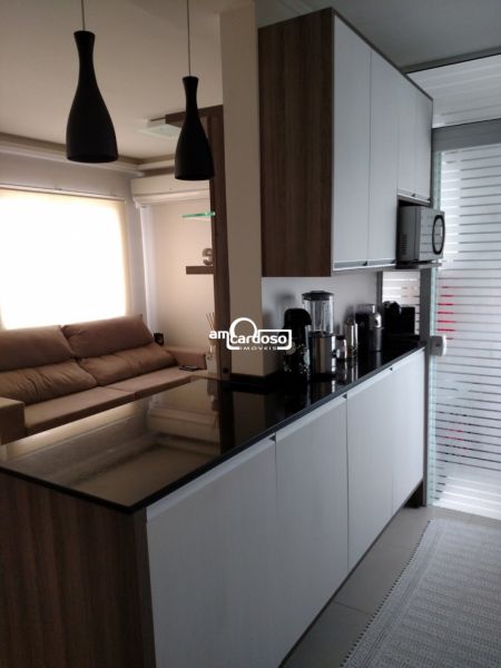 Apartamento com 3 quartos, 1 banheiro e 67m² à venda no bairro Humaita, Porto Alegre
