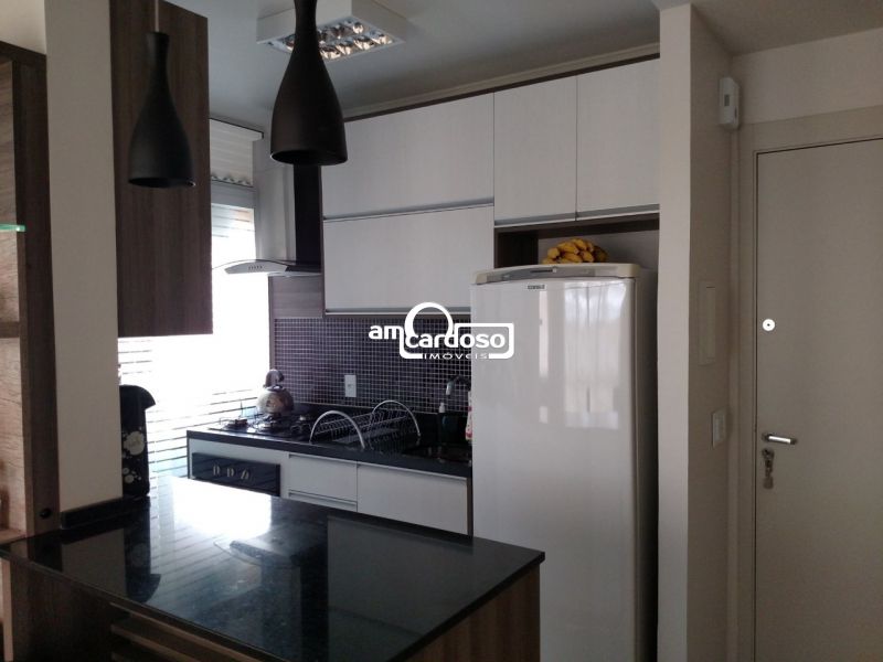 Apartamento com 3 quartos, 1 banheiro e 67m² à venda no bairro Humaita, Porto Alegre