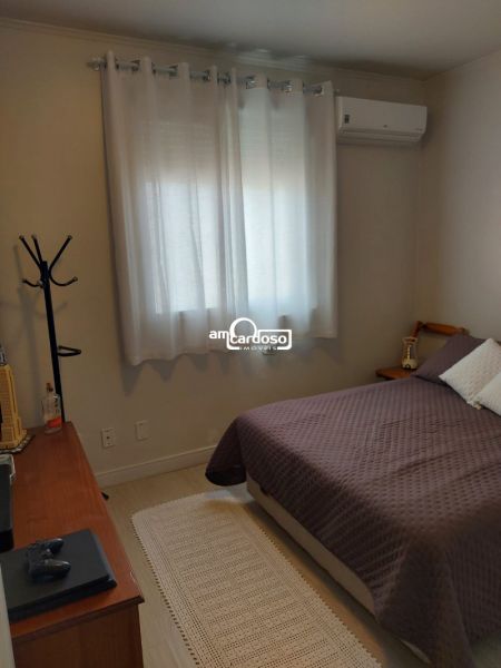 Apartamento com 3 quartos, 1 banheiro e 67m² à venda no bairro Humaita, Porto Alegre