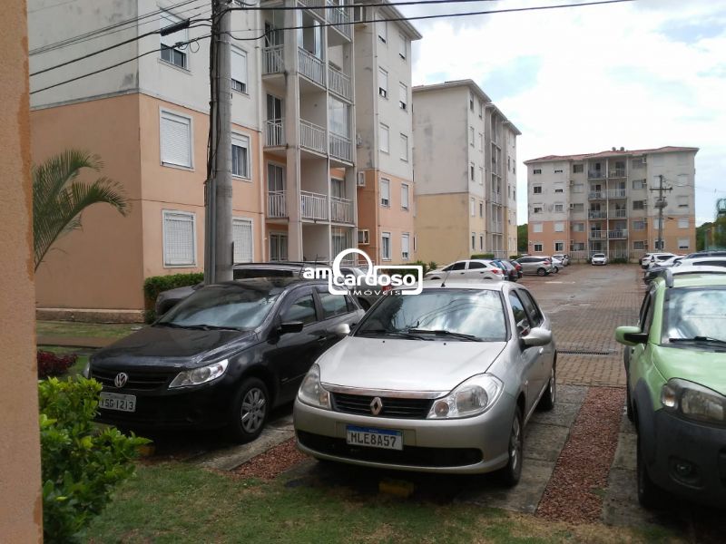 Apartamento com 3 quartos, 1 banheiro e 67m² à venda no bairro Humaita, Porto Alegre