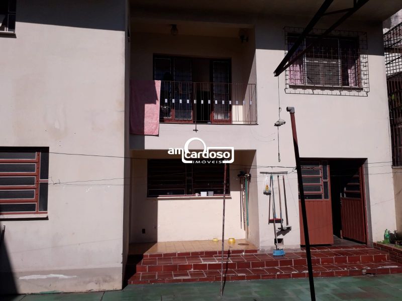 Sobrado com 3 quartos, 3 banheiros e 298m² à venda no bairro Boa Vista, Porto Alegre