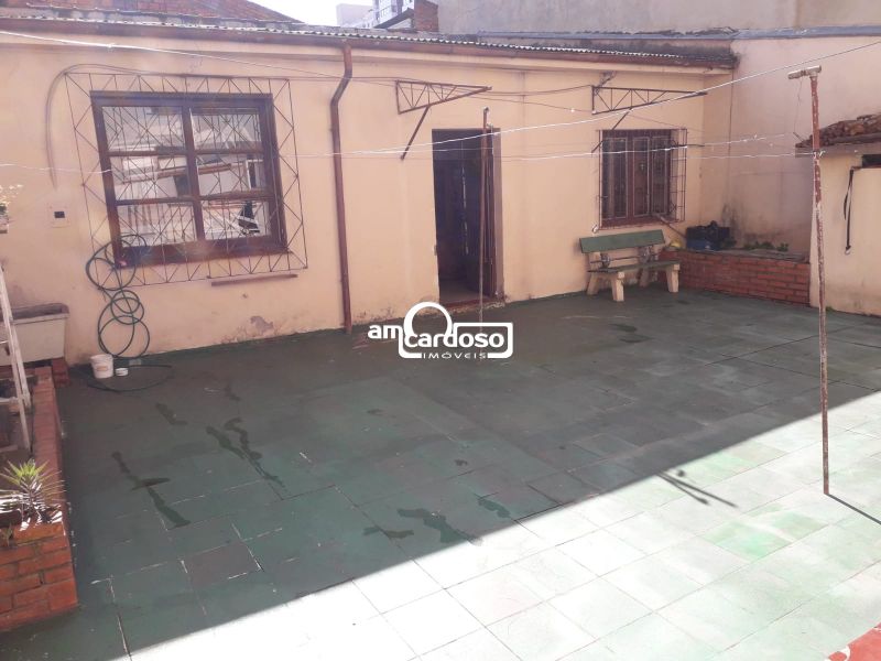 Sobrado com 3 quartos, 3 banheiros e 298m² à venda no bairro Boa Vista, Porto Alegre
