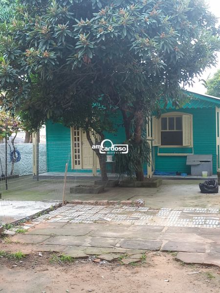 Casa com 2 quartos, 1 banheiro e 80m² à venda no bairro Sao Sebastiao, Porto Alegre