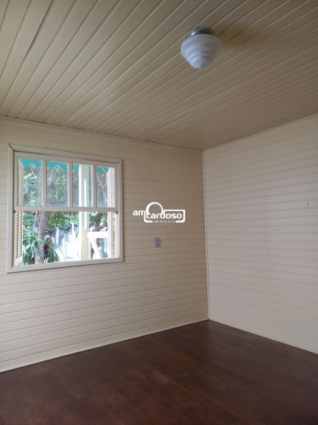 Casa com 2 quartos, 1 banheiro e 80m² à venda no bairro Sao Sebastiao, Porto Alegre
