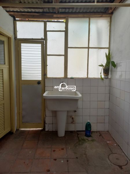 Casa com 2 quartos, 1 banheiro e 80m² à venda no bairro Sao Sebastiao, Porto Alegre