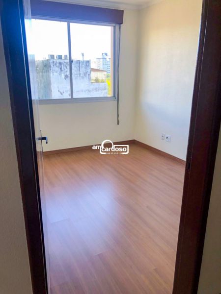Apartamento com 1 quarto, 1 banheiro e 48m² à venda no bairro Sarandi, Porto Alegre