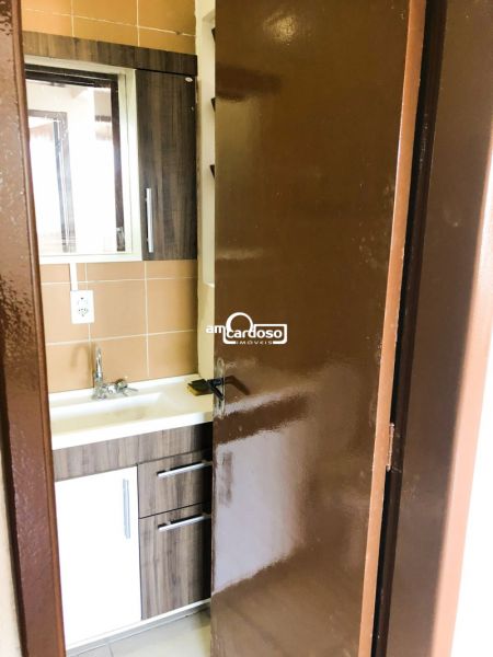 Apartamento com 1 quarto, 1 banheiro e 48m² à venda no bairro Sarandi, Porto Alegre