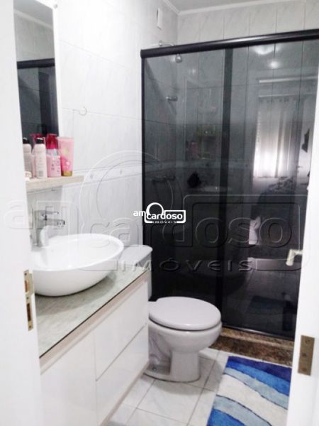 Cobertura com 3 quartos, 2 banheiros e 170m² à venda no bairro Sao Sebastiao, Porto Alegre