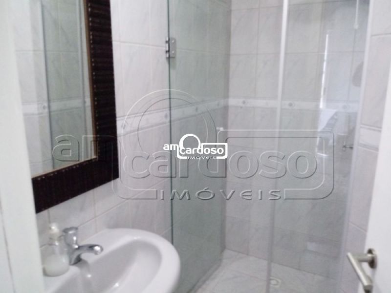 Cobertura com 3 quartos, 2 banheiros e 170m² à venda no bairro Sao Sebastiao, Porto Alegre