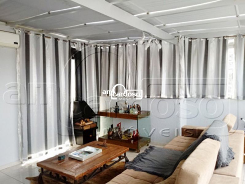 Cobertura com 3 quartos, 2 banheiros e 170m² à venda no bairro Sao Sebastiao, Porto Alegre