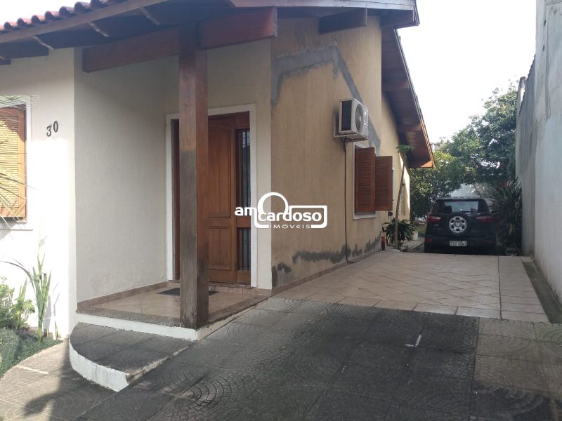 Casa com 3 quartos, 2 banheiros e 96m² à venda no bairro Sao Sebastiao, Porto Alegre