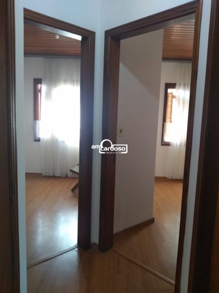 Casa com 3 quartos, 2 banheiros e 96m² à venda no bairro Sao Sebastiao, Porto Alegre
