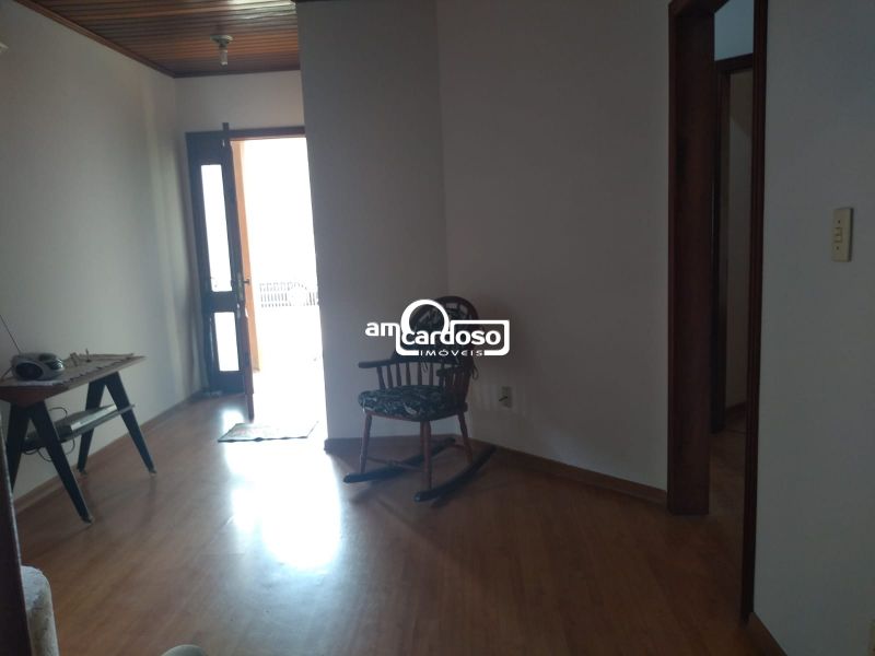 Casa com 3 quartos, 2 banheiros e 96m² à venda no bairro Sao Sebastiao, Porto Alegre
