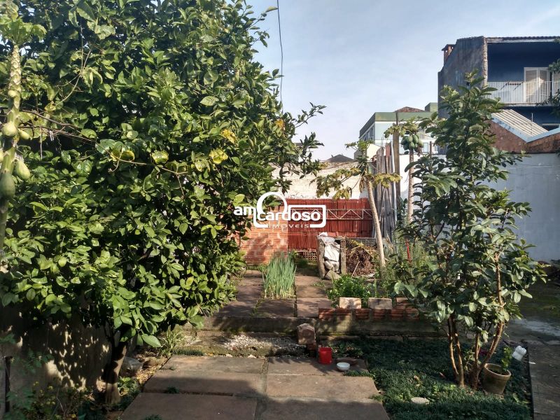Casa com 3 quartos, 2 banheiros e 96m² à venda no bairro Sao Sebastiao, Porto Alegre