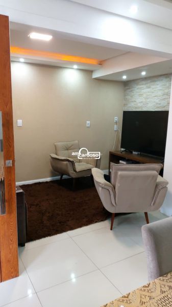 Casa com 2 quartos, 3 banheiros e 240m² à venda no bairro Rubem Berta, Porto Alegre