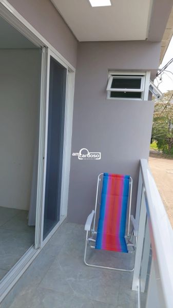 Casa com 2 quartos, 3 banheiros e 240m² à venda no bairro Rubem Berta, Porto Alegre