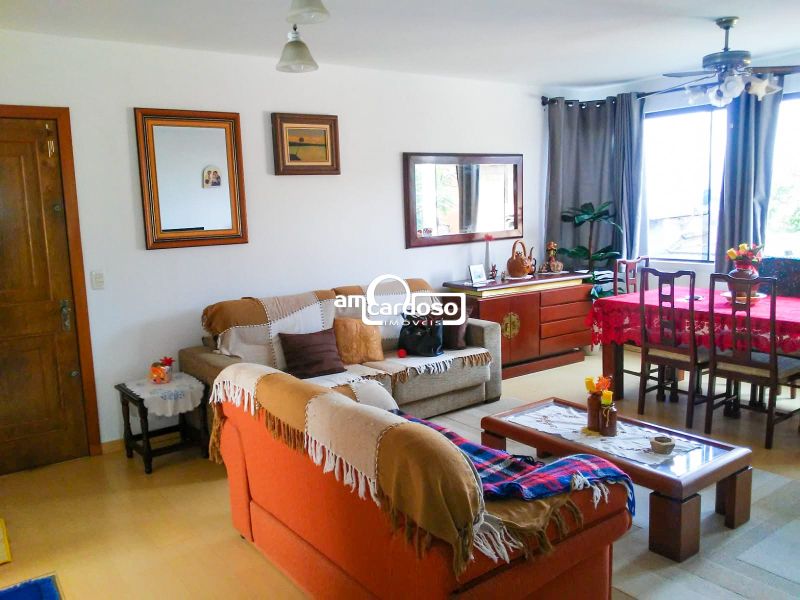 Apartamento com 3 quartos, 2 banheiros e 94m² à venda no bairro Cristo Redentor, Porto Alegre