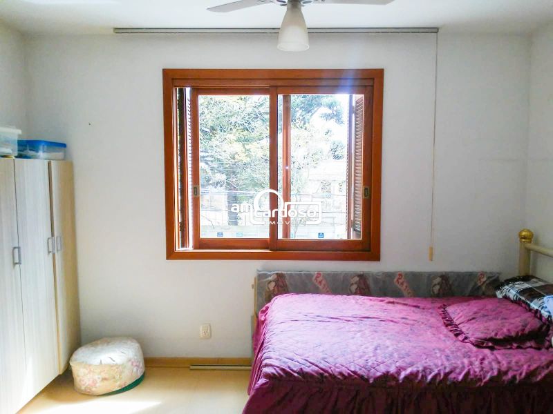 Apartamento com 3 quartos, 2 banheiros e 94m² à venda no bairro Cristo Redentor, Porto Alegre