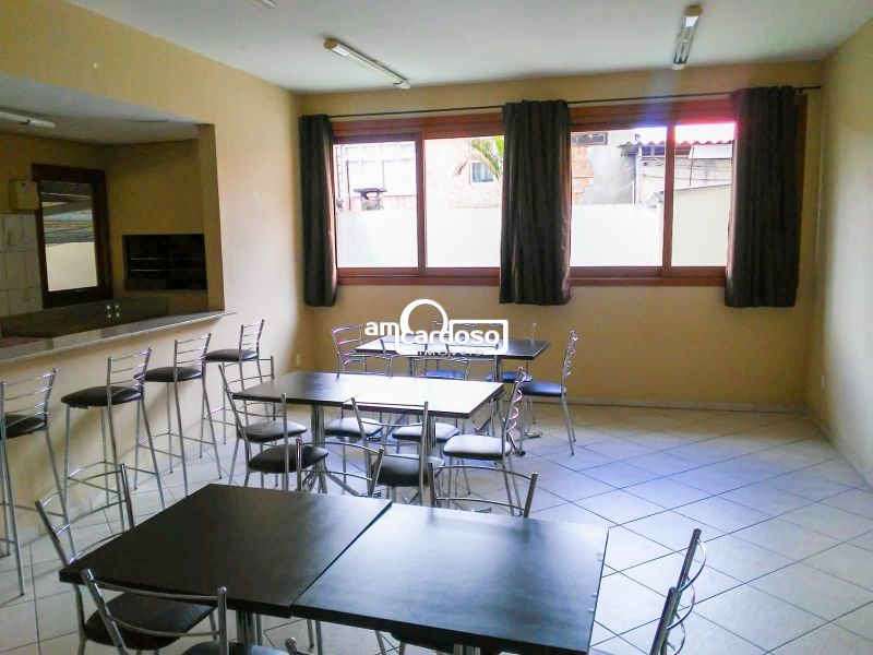 Apartamento com 3 quartos, 2 banheiros e 94m² à venda no bairro Cristo Redentor, Porto Alegre