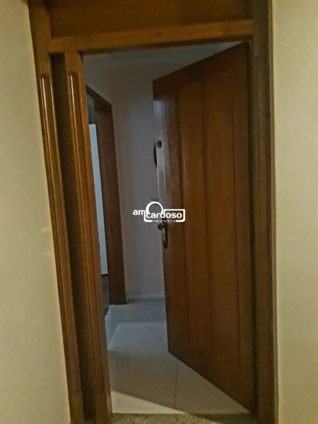 Apartamento com 3 quartos, 2 banheiros e 105m² à venda no bairro Jardim Planalto, Porto Alegre